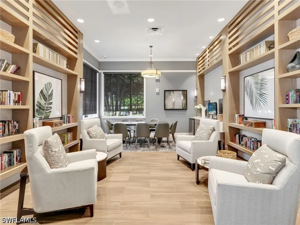 Saint Lucia Drive Naples, FL 34114