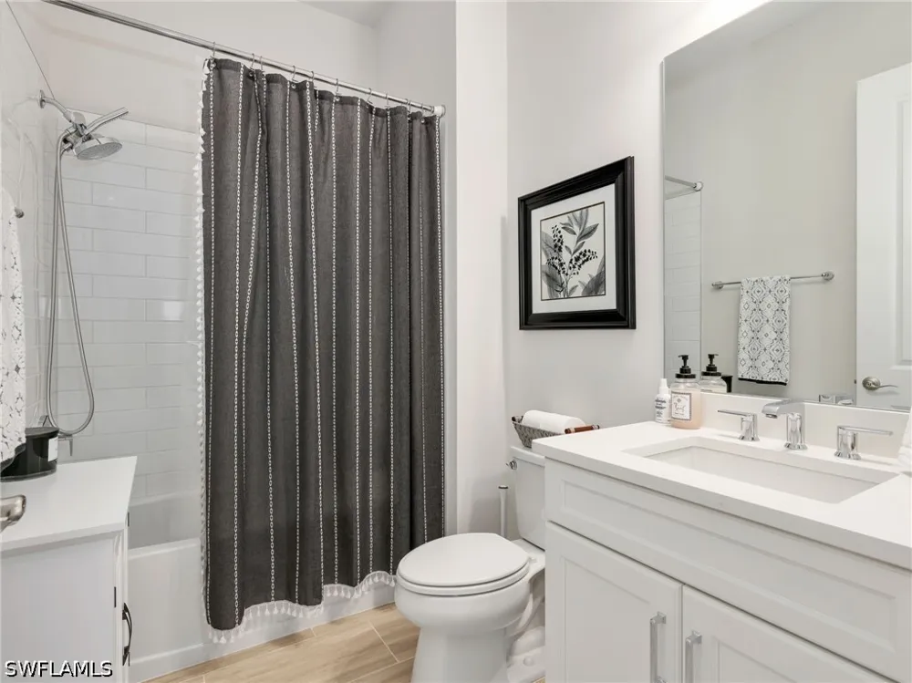 Saint Lucia Drive Naples, FL 34114