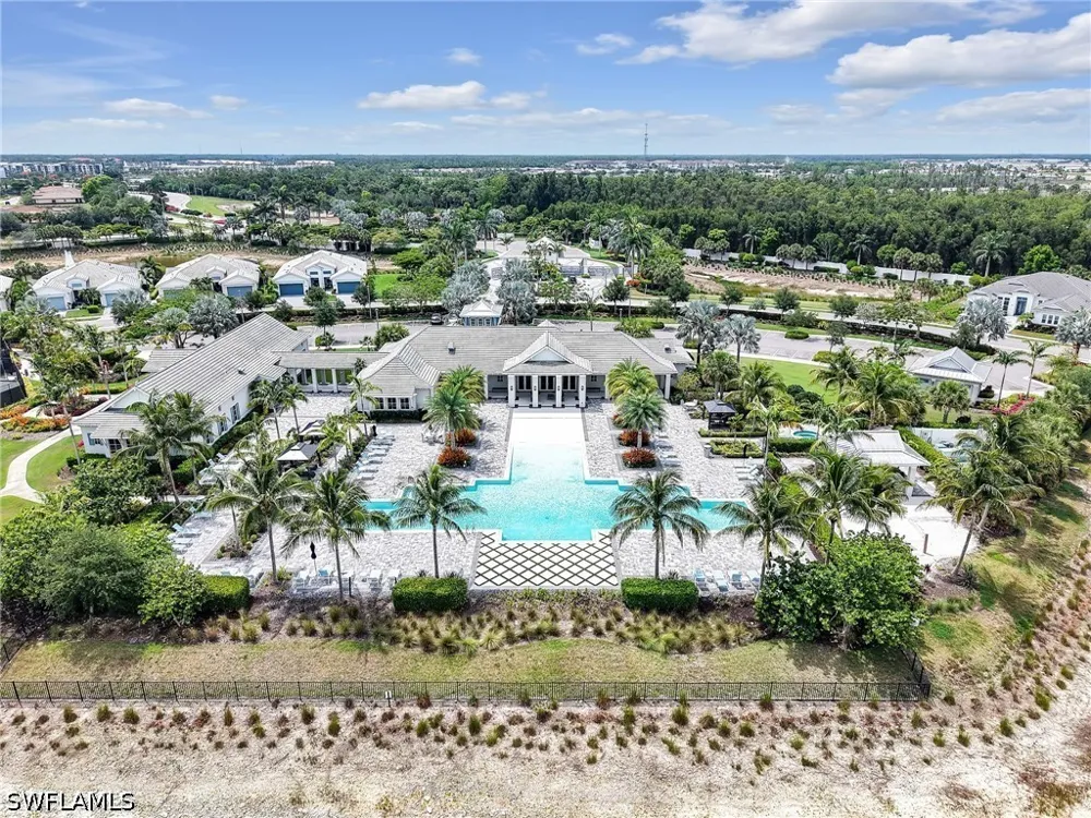 Saint Lucia Drive Naples, FL 34114