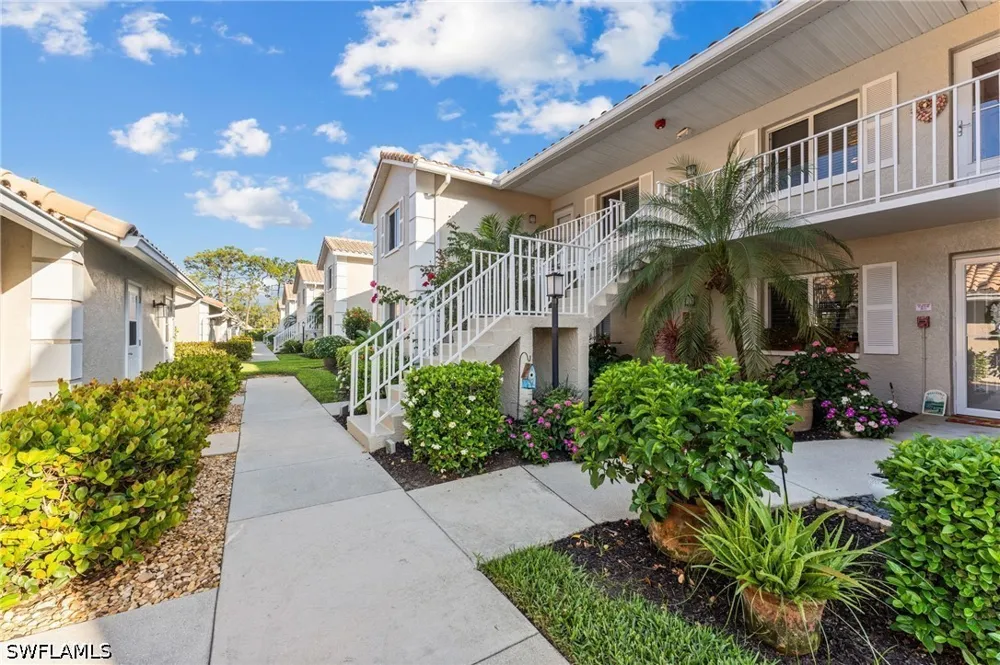 Cranbrook Way #D202 Naples, FL 34112