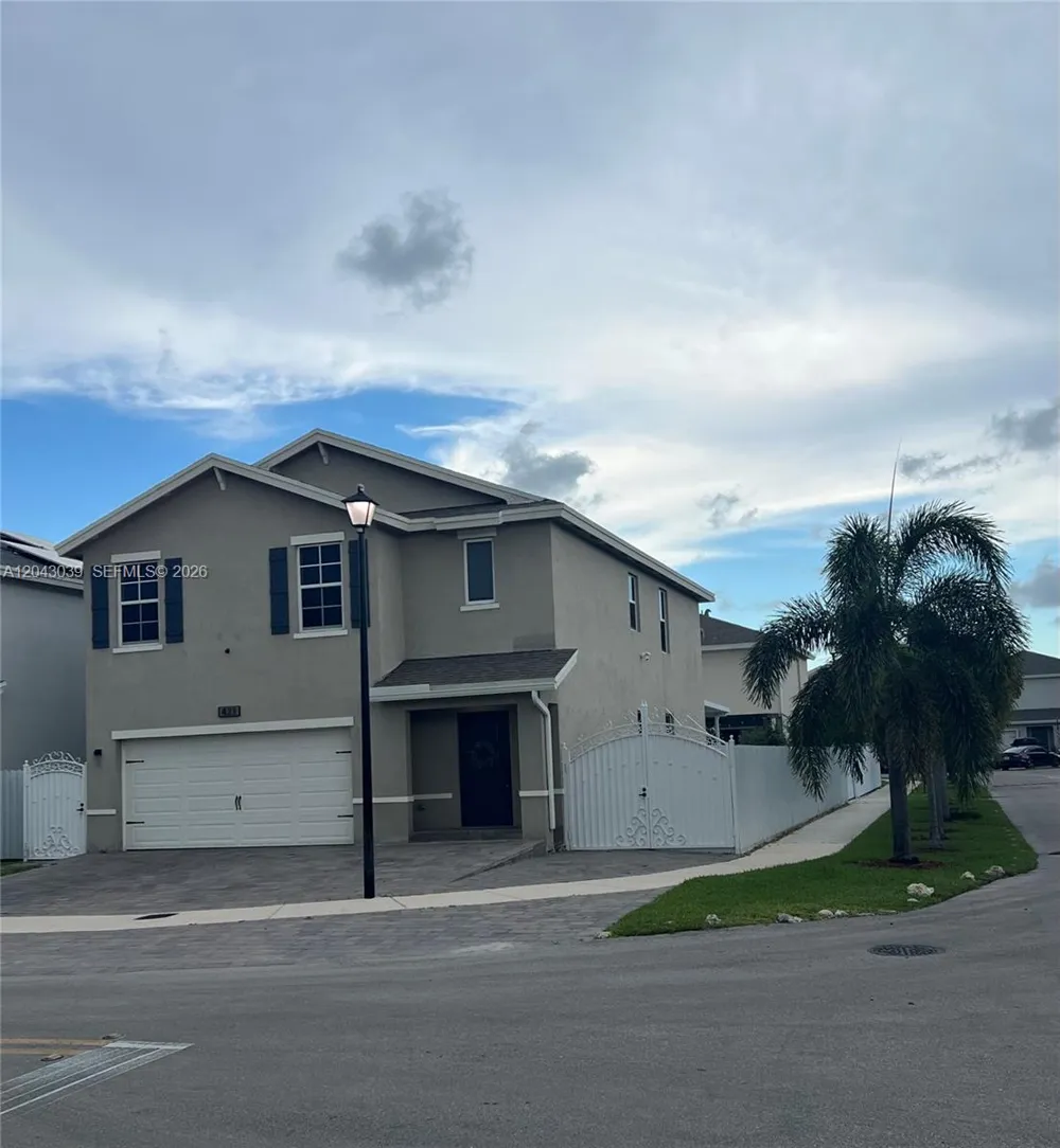 421 NE 6th Ct Florida City, FL 33034