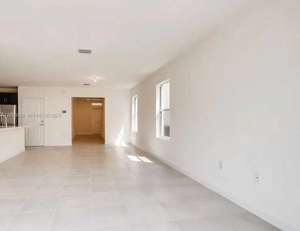 421 NE 6th Ct Florida City, FL 33034