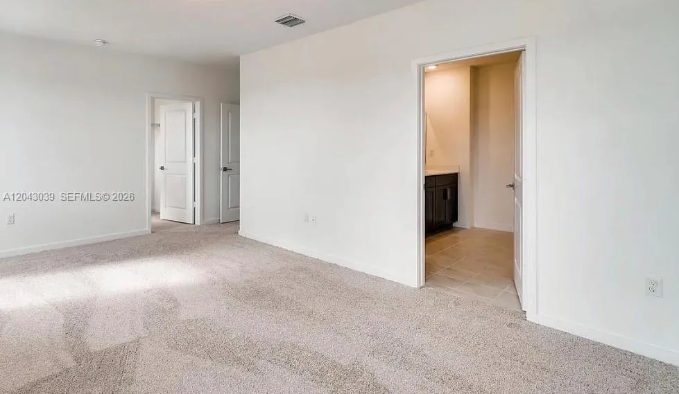 421 NE 6th Ct Florida City, FL 33034