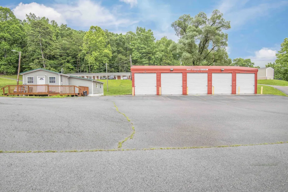 6364 Maynardville Hwy Maynardville, TN 37807