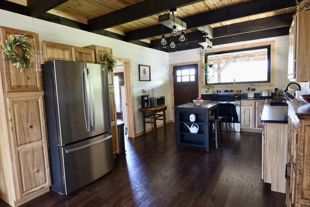 283 Markum Ln Spencer, TN 38585