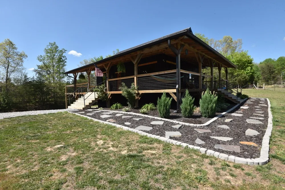 283 Markum Ln Spencer, TN 38585