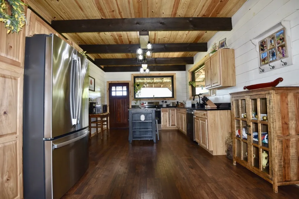 283 Markum Ln Spencer, TN 38585