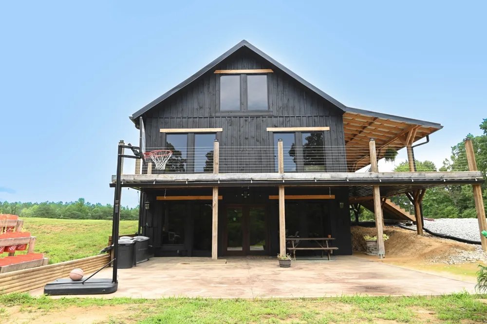 283 Markum Ln Spencer, TN 38585