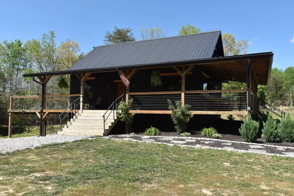 283 Markum Ln Spencer, TN 38585