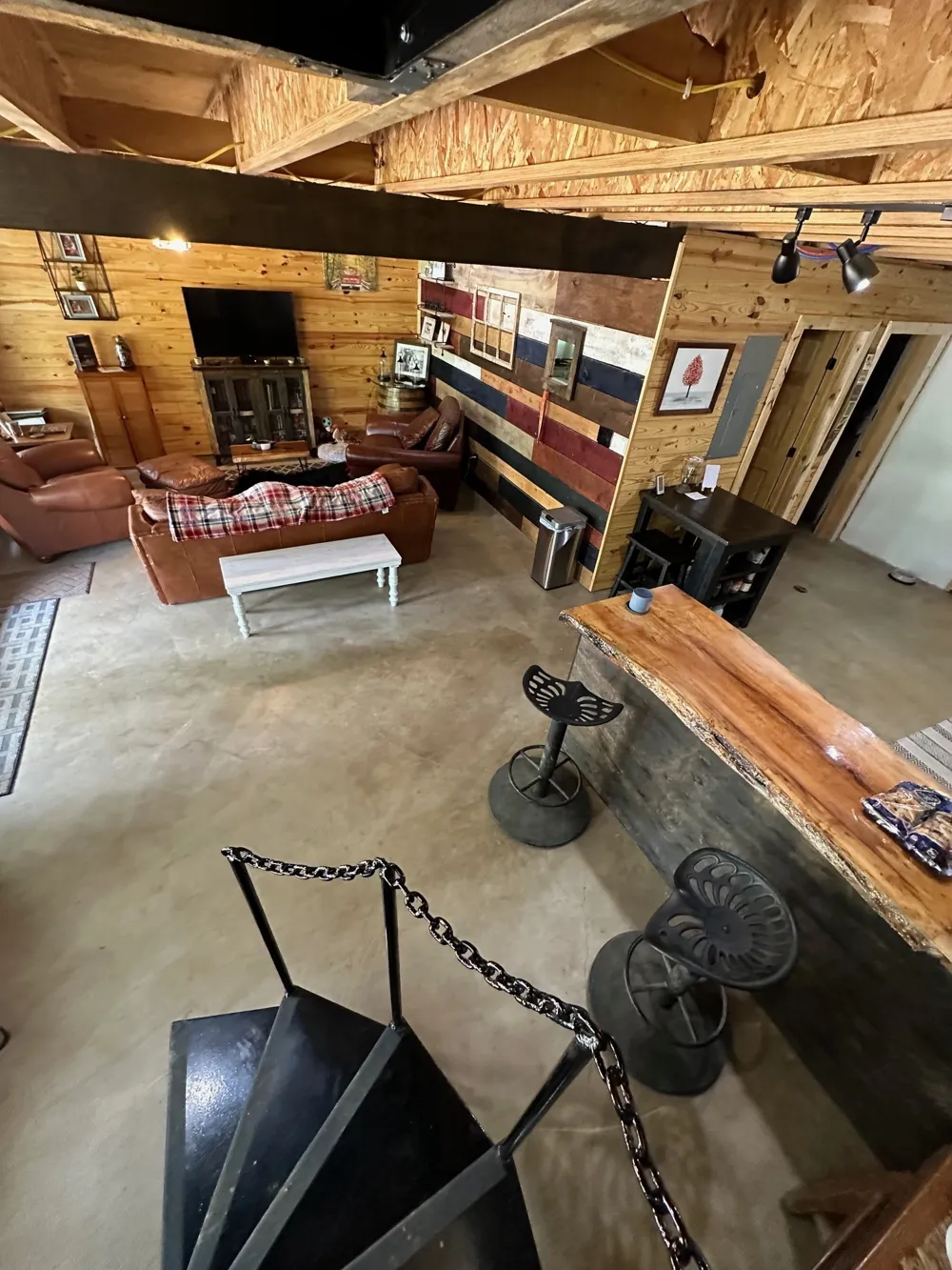283 Markum Ln Spencer, TN 38585