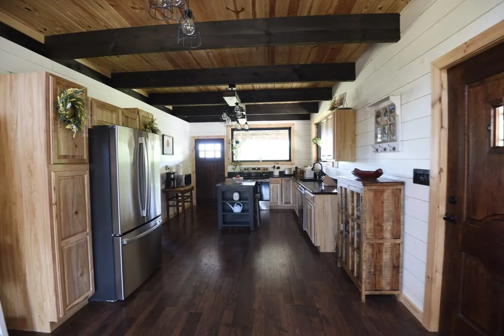 283 Markum Ln Spencer, TN 38585
