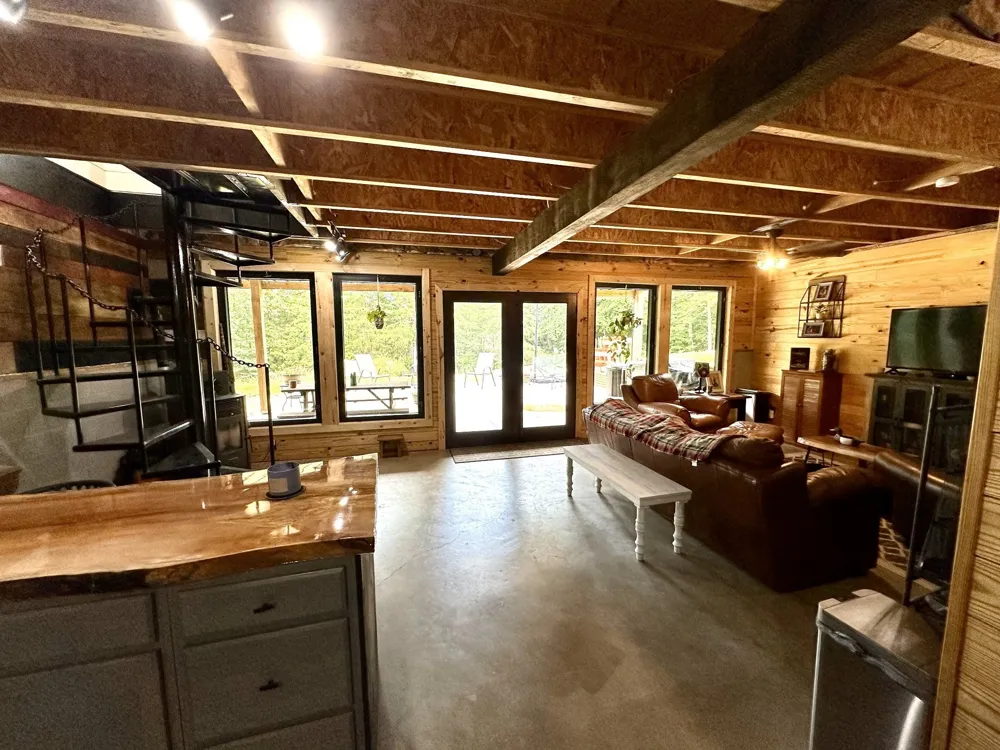 283 Markum Ln Spencer, TN 38585