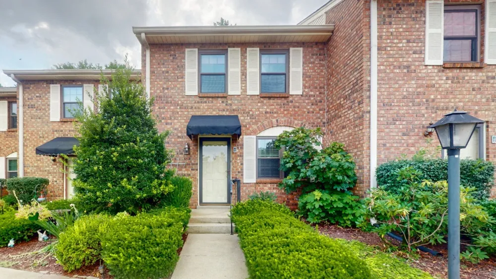 102 Thistle Ln Hermitage, TN 37076