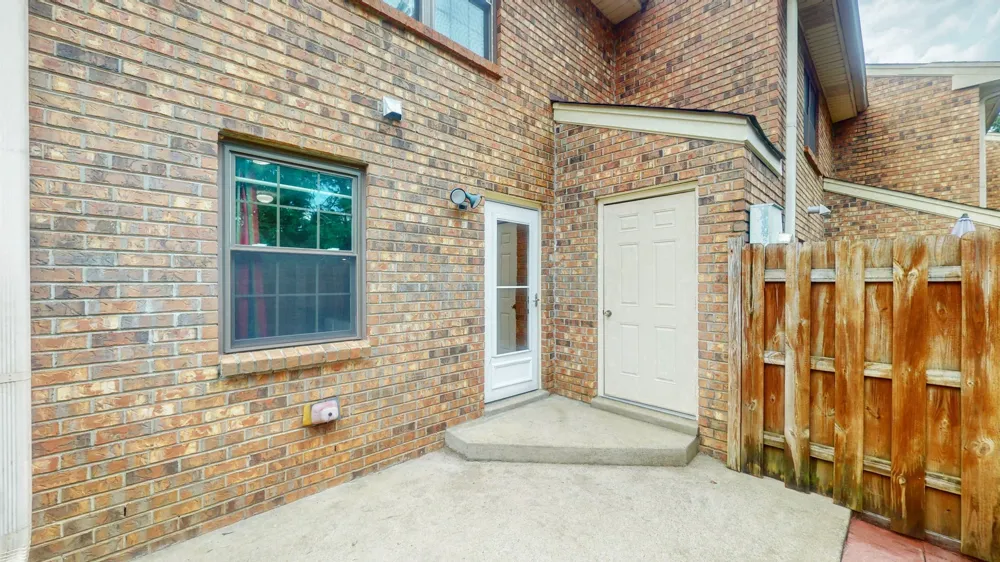 102 Thistle Ln Hermitage, TN 37076