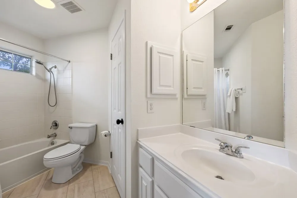 12217 Lake Stone Drive Austin, TX 78738