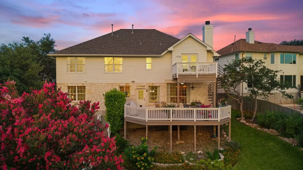 12217 Lake Stone Drive Austin, TX 78738