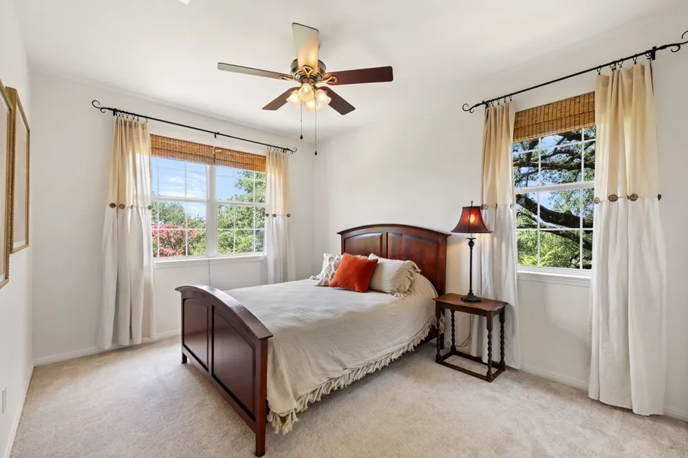 12217 Lake Stone Drive Austin, TX 78738
