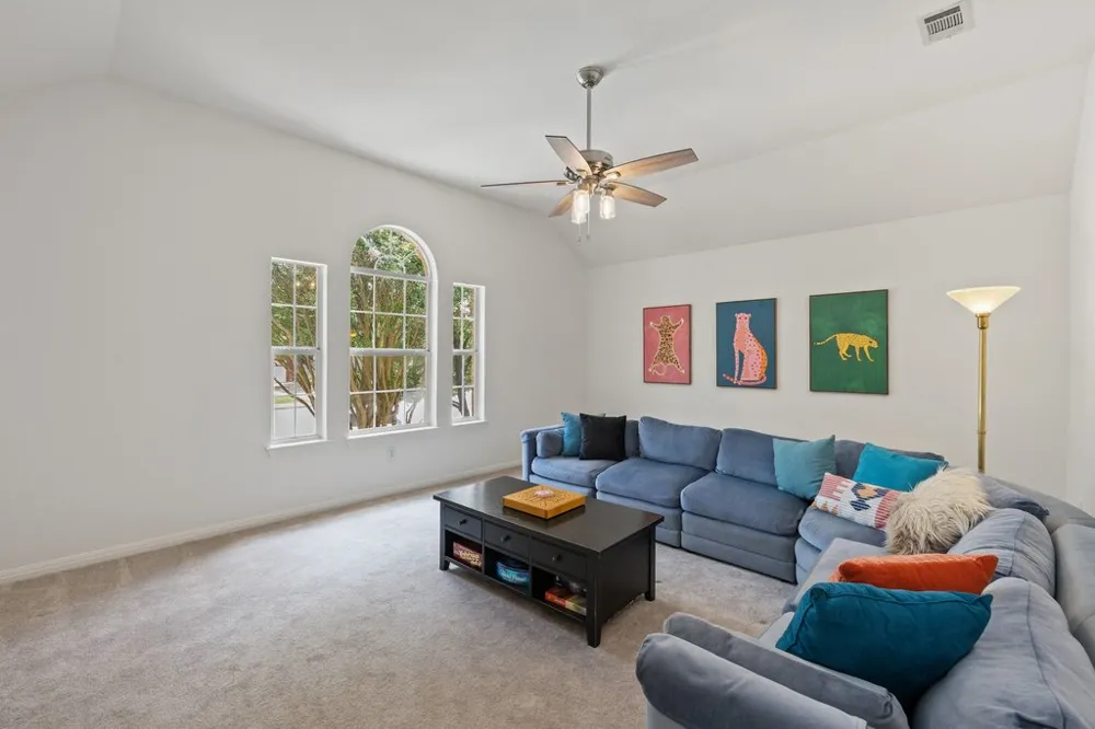 12217 Lake Stone Drive Austin, TX 78738