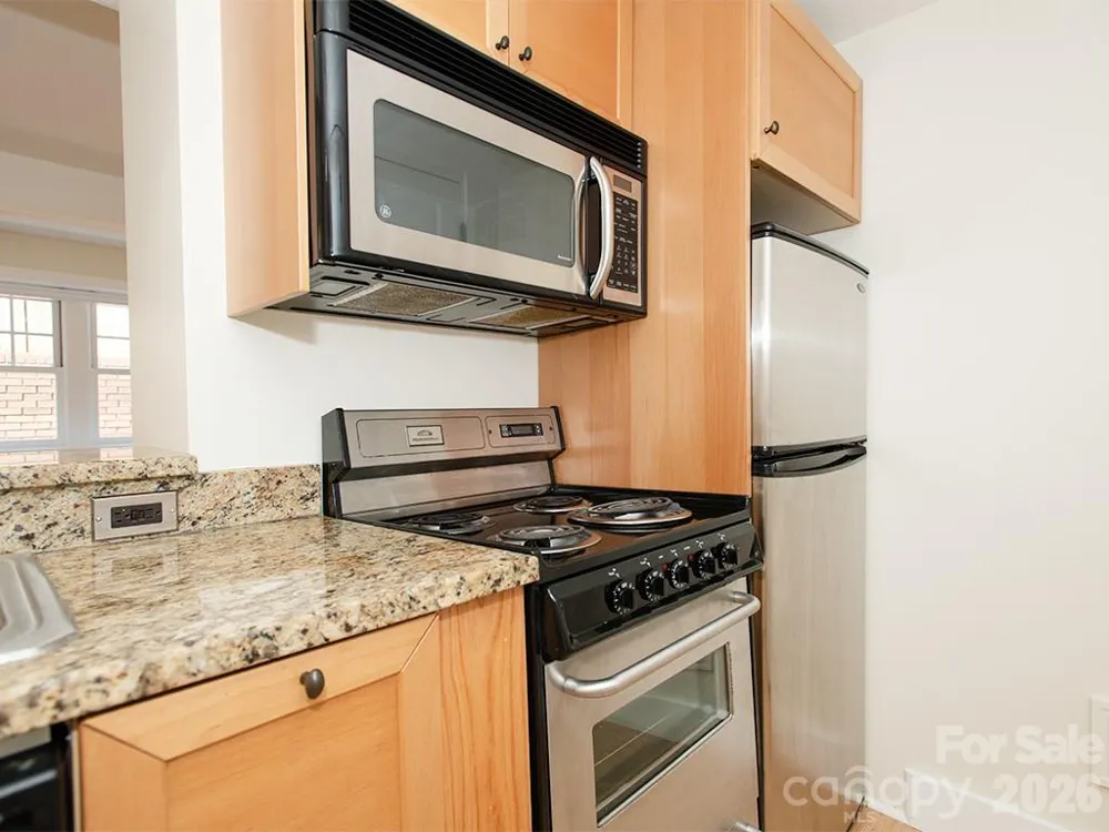 37 Hiawassee Street #W103 Asheville, NC 28801