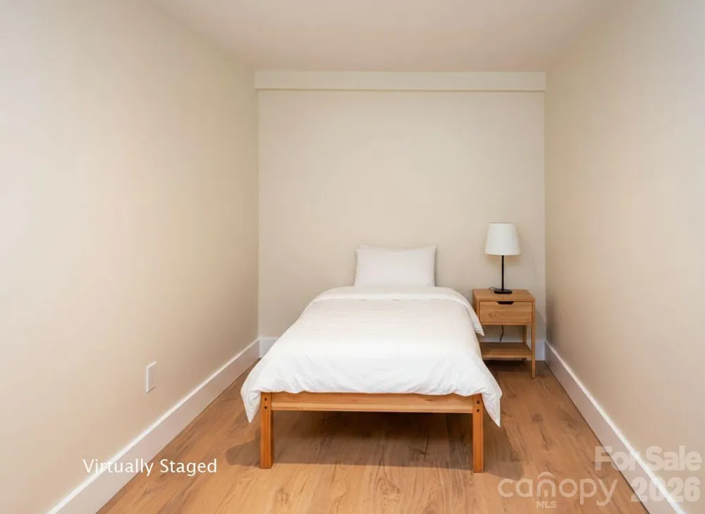 37 Hiawassee Street #W103 Asheville, NC 28801