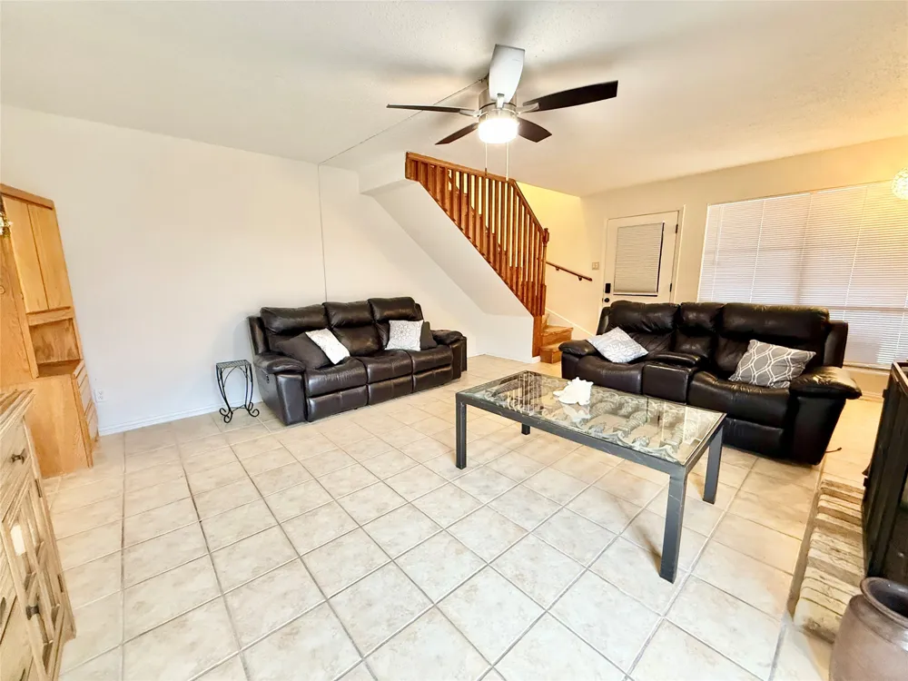 2010 Via Sonoma Carrollton, TX 75006