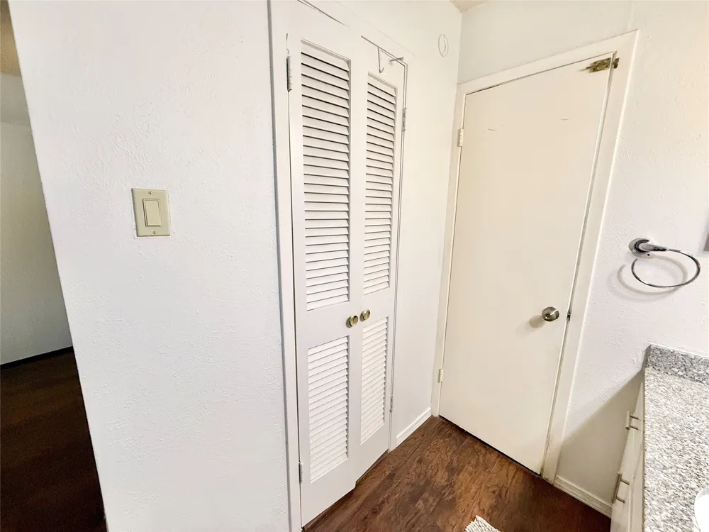 2010 Via Sonoma Carrollton, TX 75006