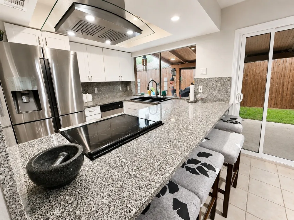2010 Via Sonoma Carrollton, TX 75006