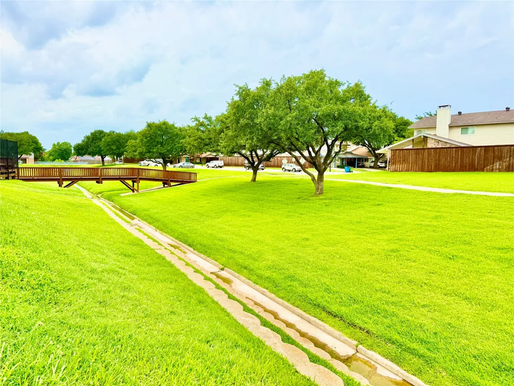 2010 Via Sonoma Carrollton, TX 75006