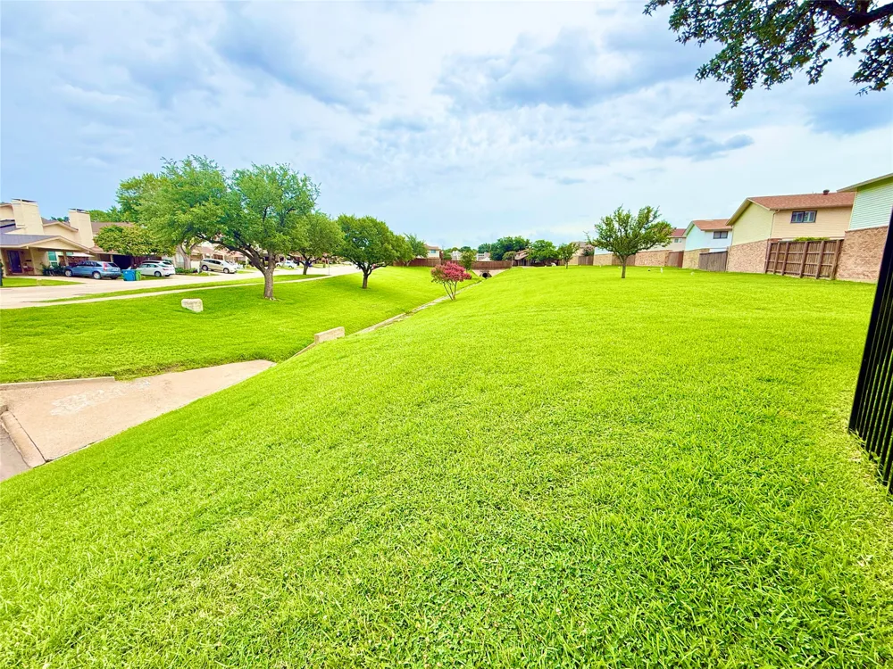 2010 Via Sonoma Carrollton, TX 75006