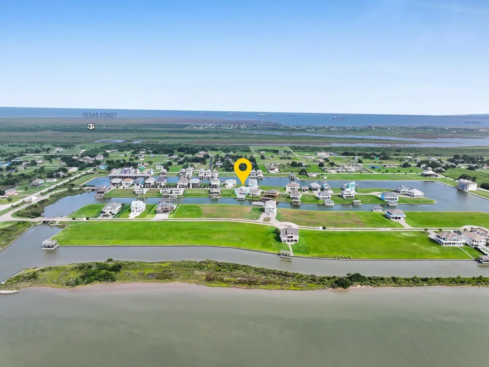 2005 Laguna Harbor Cove Boulevard Port Bolivar, TX 77650