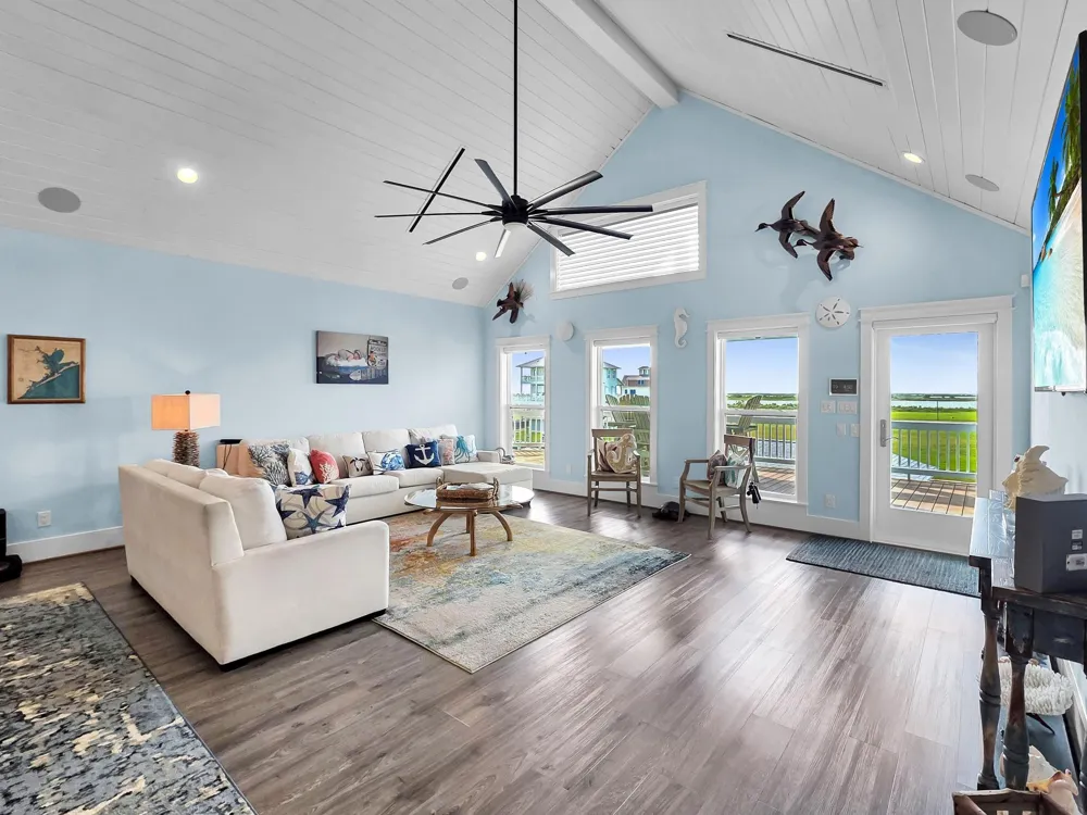 2005 Laguna Harbor Cove Boulevard Port Bolivar, TX 77650