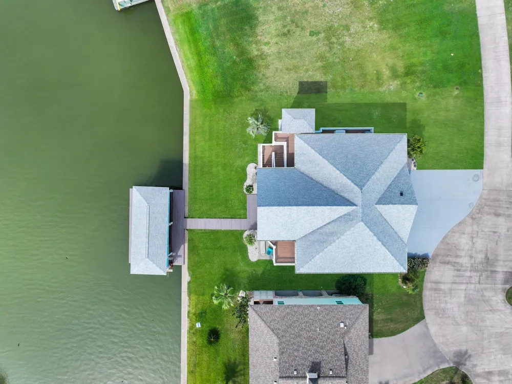 2005 Laguna Harbor Cove Boulevard Port Bolivar, TX 77650