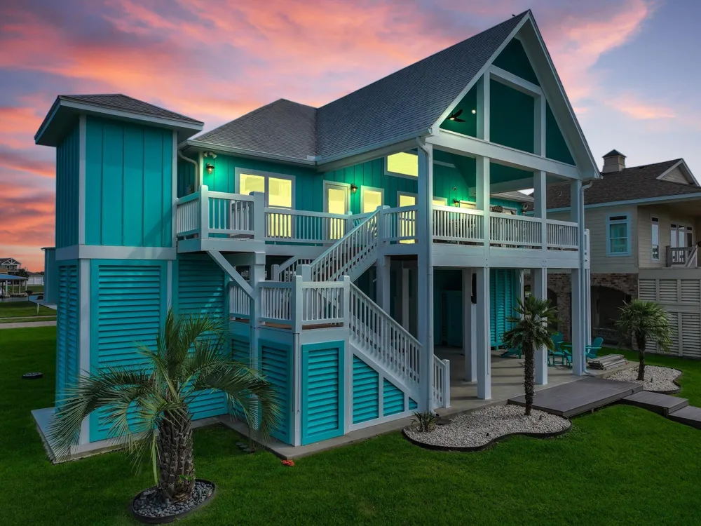 2005 Laguna Harbor Cove Boulevard Port Bolivar, TX 77650