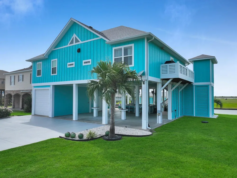 2005 Laguna Harbor Cove Boulevard Port Bolivar, TX 77650