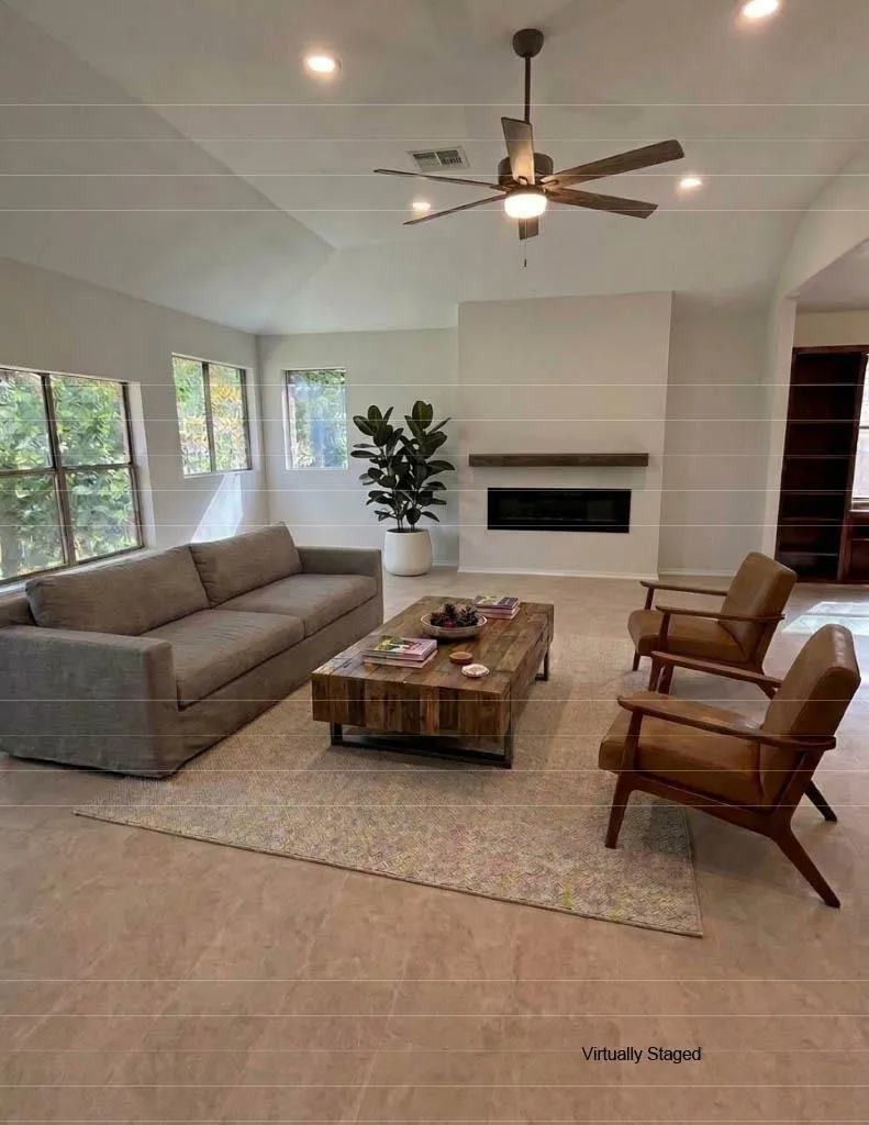 130 W Creekview Drive Fredericksburg, TX 78624
