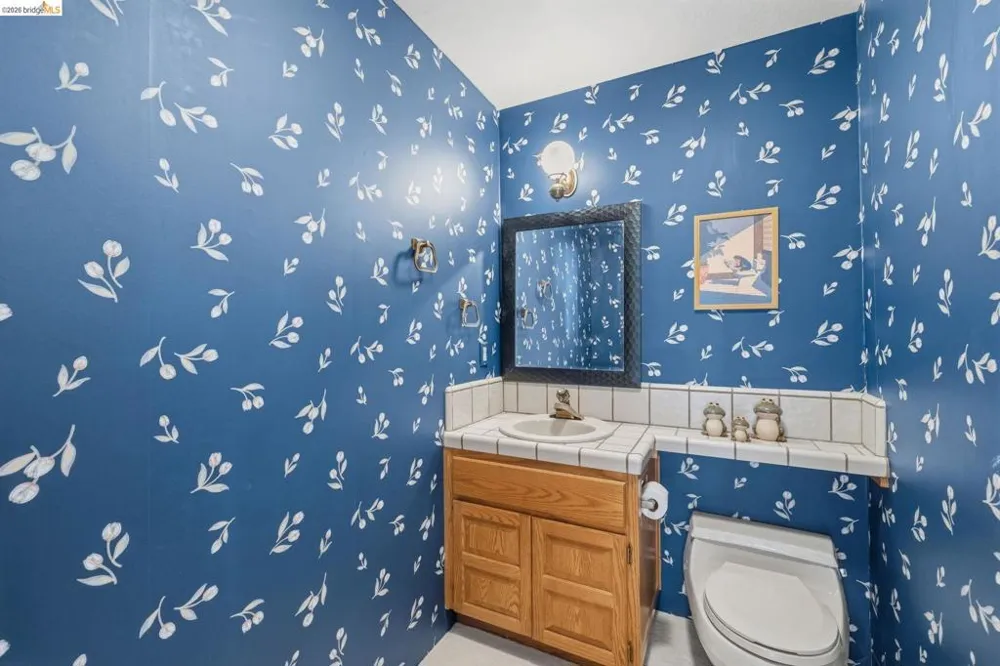 20144 Lower Skyridge Groveland, CA 95321