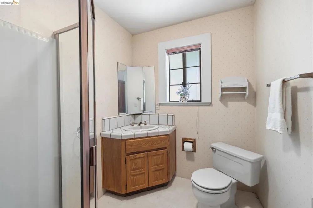 20144 Lower Skyridge Groveland, CA 95321