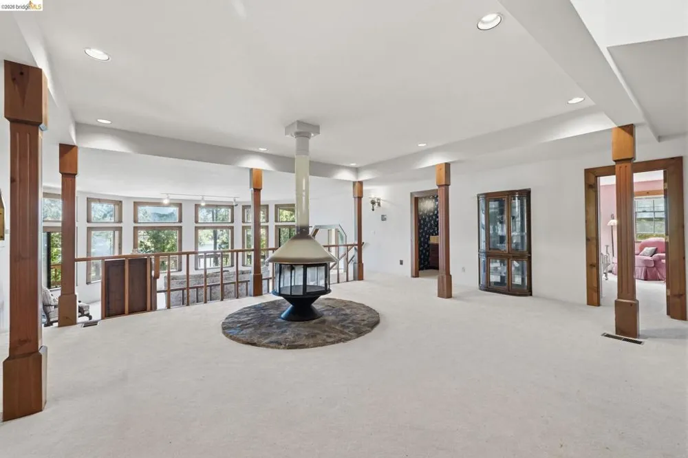 20144 Lower Skyridge Groveland, CA 95321