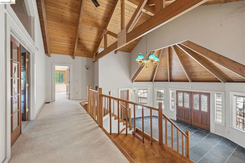 20144 Lower Skyridge Groveland, CA 95321