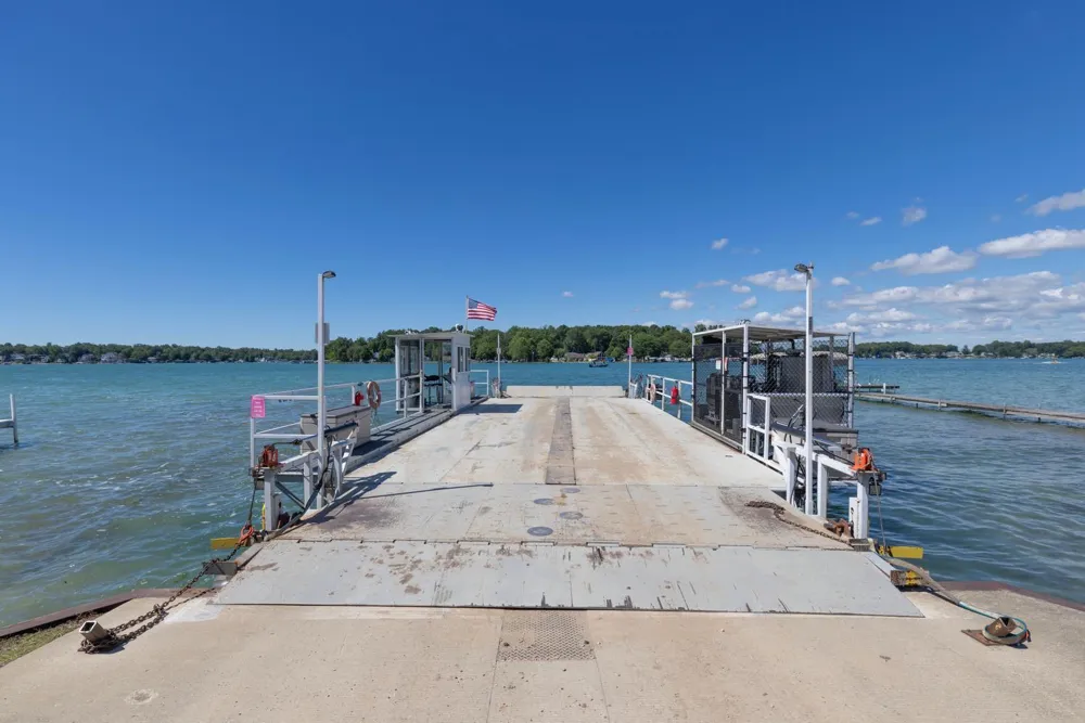 61626 Lagoon Drive Cassopolis, MI 49031