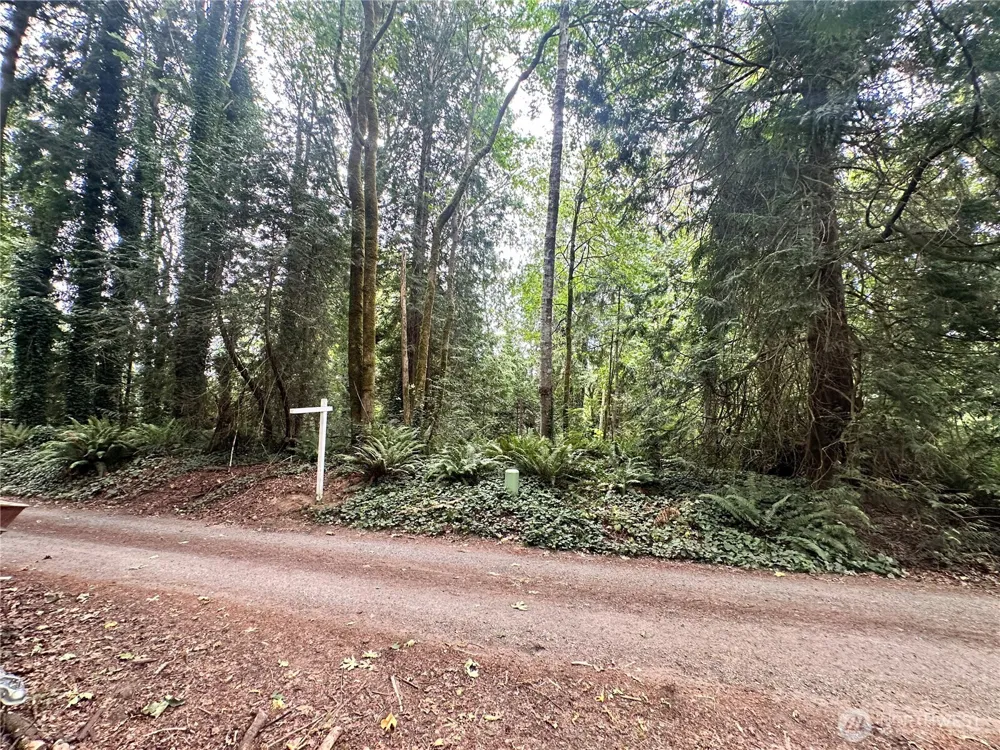 0 Alder Indianola, WA 98342