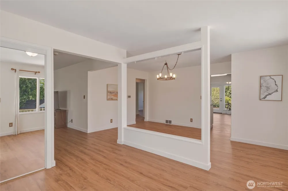 1310 Red Apple Road Wenatchee, WA 98801