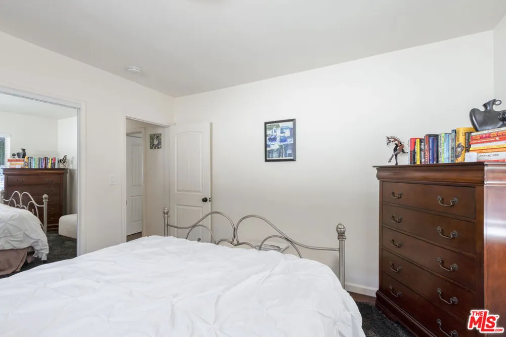 3631 Division Street Los Angeles, CA 90065