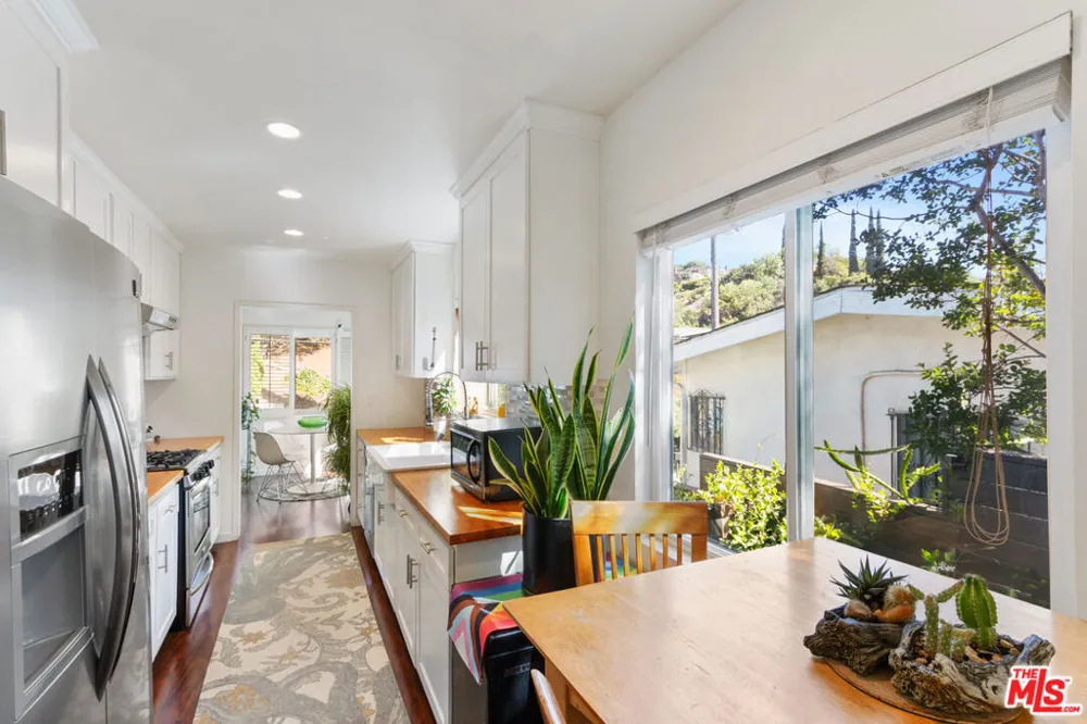 3631 Division Street Los Angeles, CA 90065