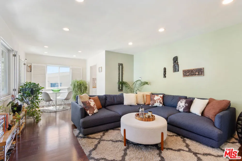 3631 Division Street Los Angeles, CA 90065