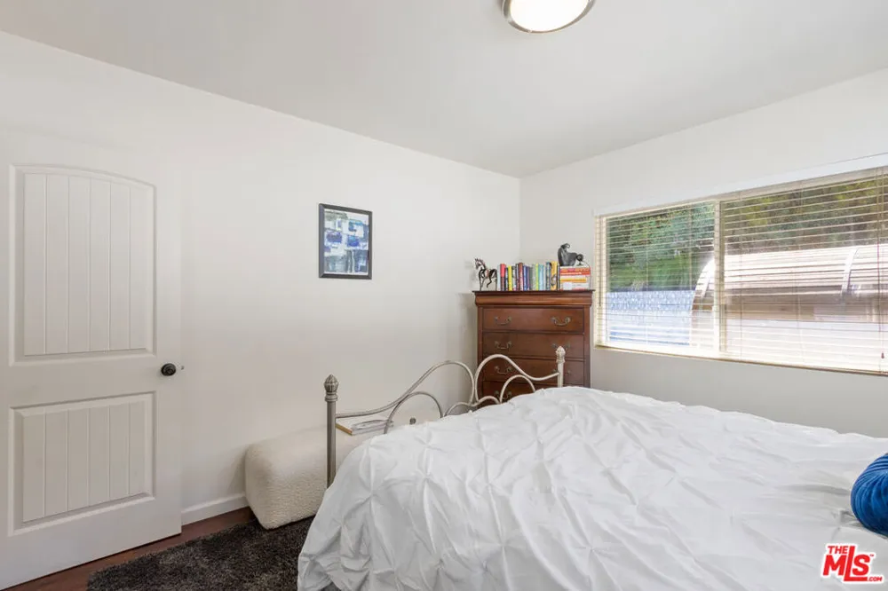 3631 Division Street Los Angeles, CA 90065