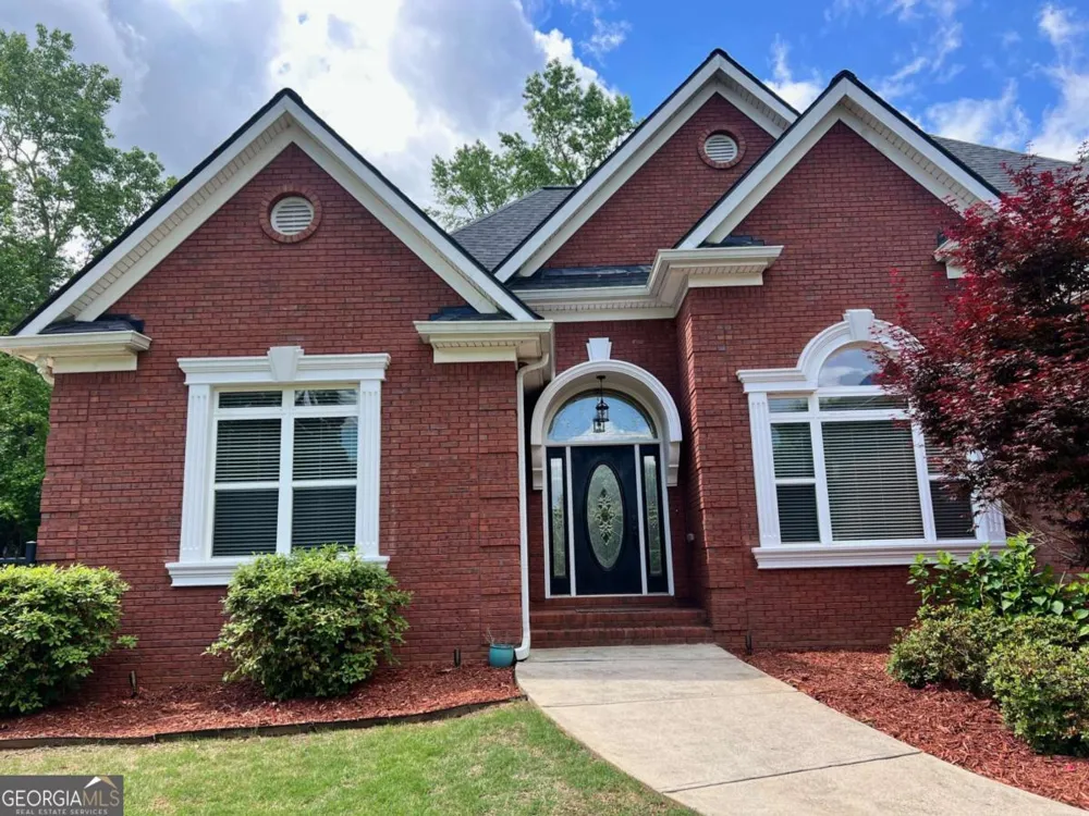 194 Sweetwater RDG Hoschton, GA 30548