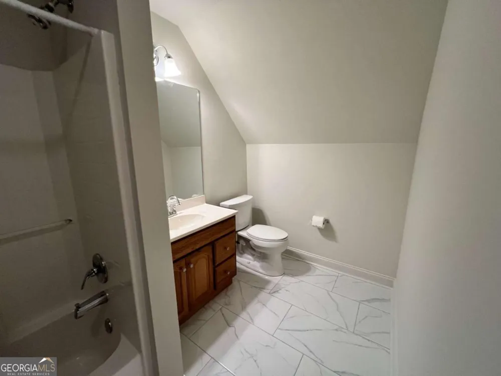 194 Sweetwater RDG Hoschton, GA 30548