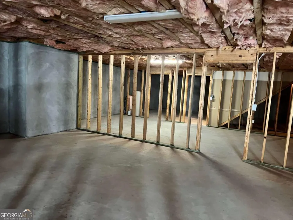 194 Sweetwater RDG Hoschton, GA 30548