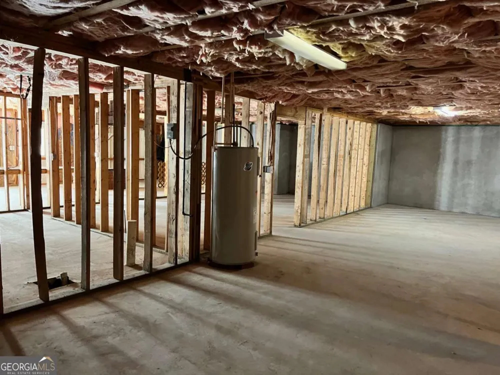 194 Sweetwater RDG Hoschton, GA 30548